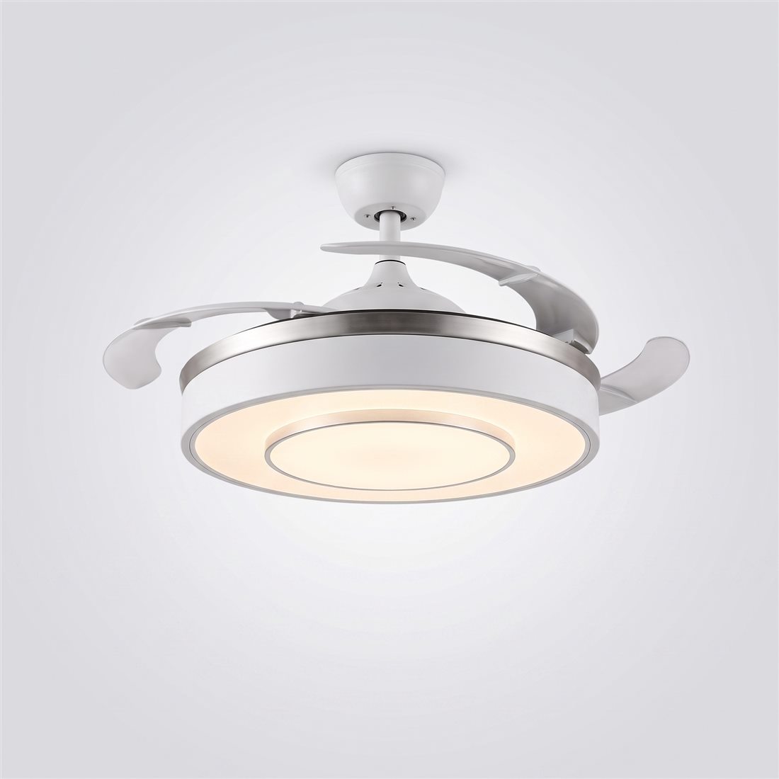 AeroLux — ventilador de techo con luz LED